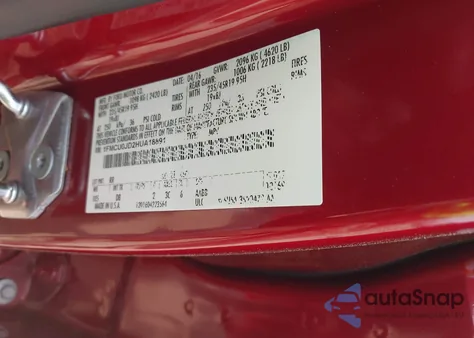 2017 Ford Escape Titanium z USA, uszkodzony, nr VIN 1FMCU0JD2HUA18891